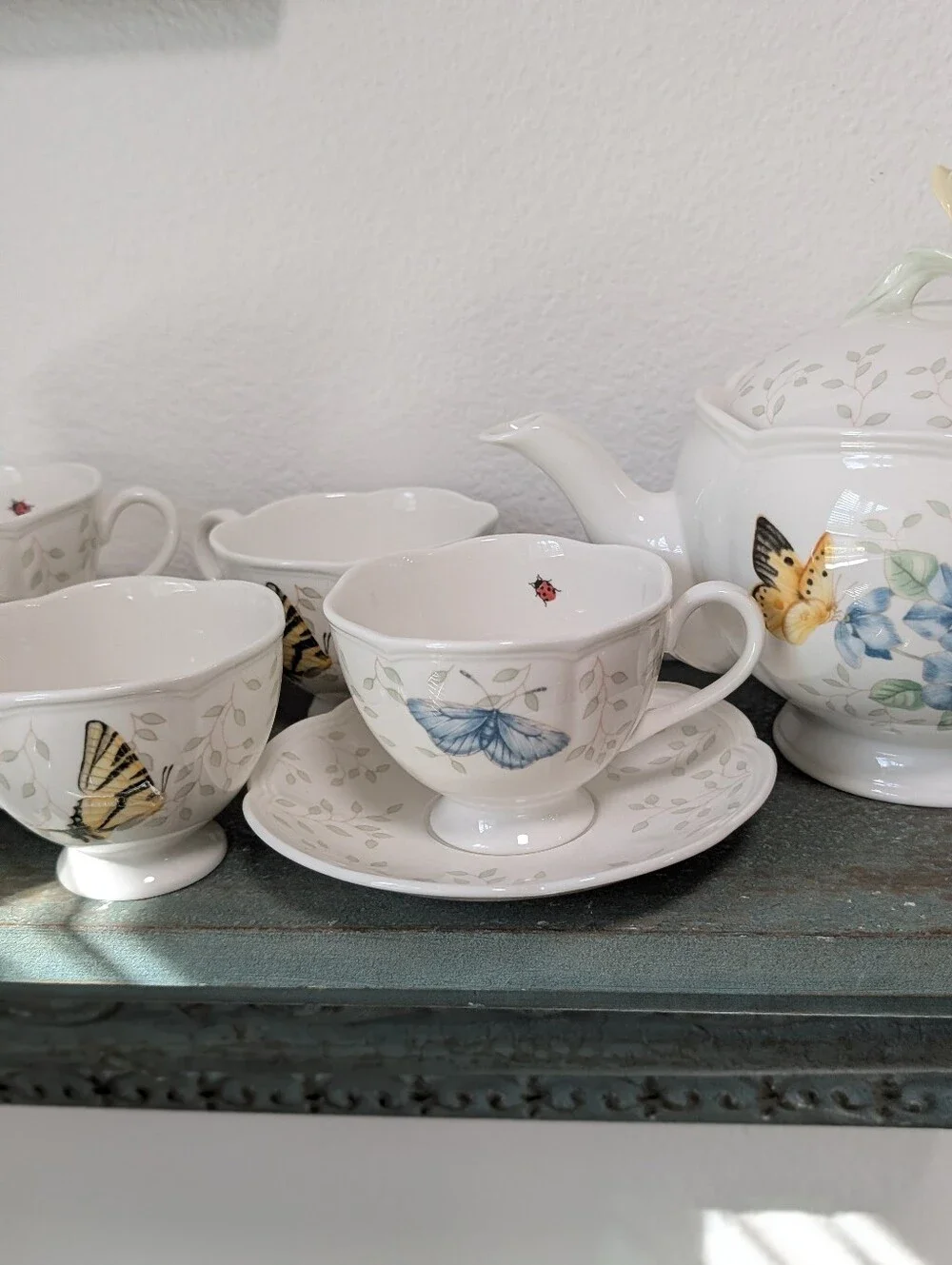 Vintage Lenox Butterfly Meadow Teapot with 4 Tea cups and Saucers 10 Pieces
